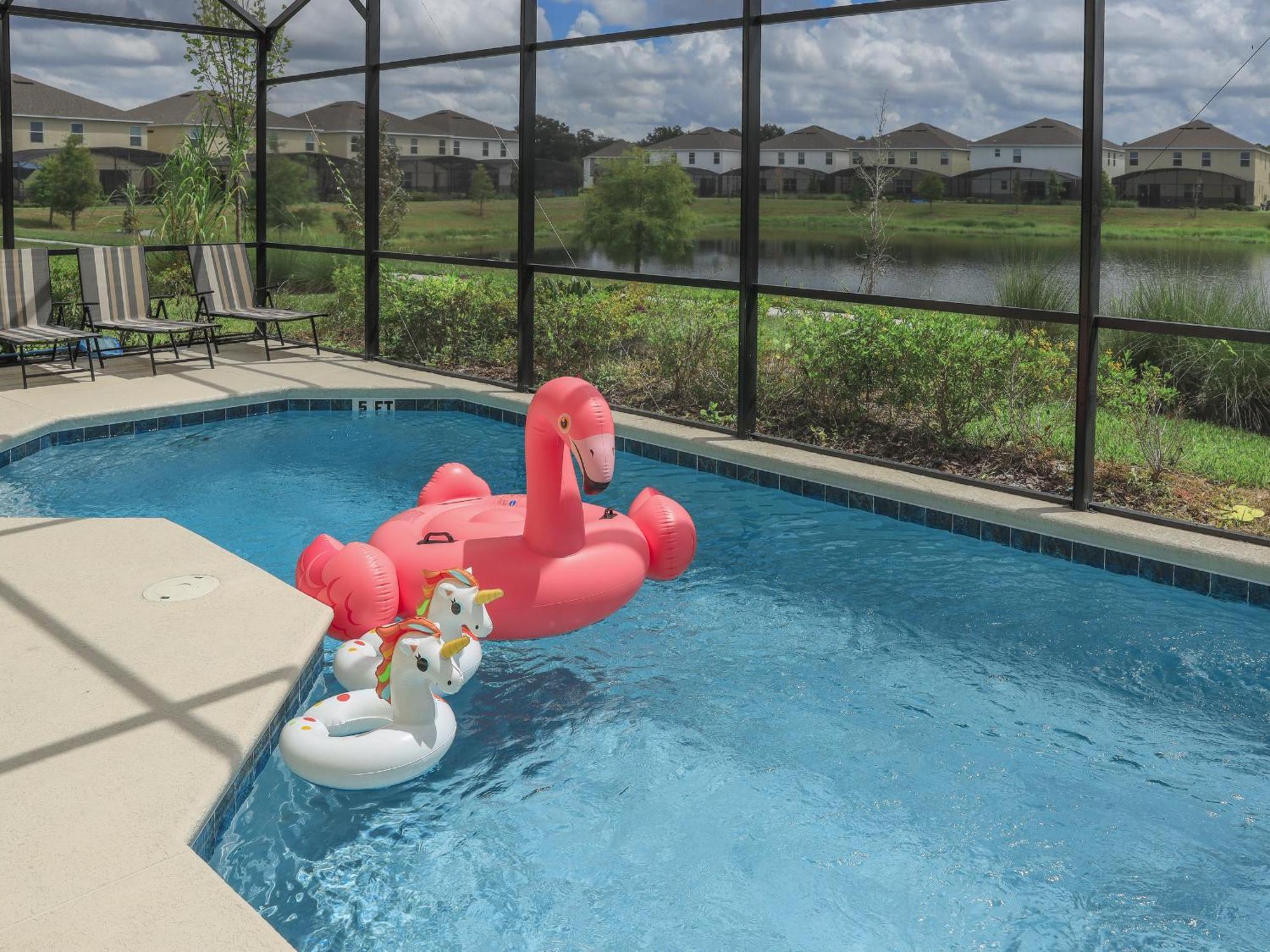 Waterfront Brand New Modern Luxury 8 Bedroom Pool House! Sleeps 16 Kissimmee Dış mekan fotoğraf