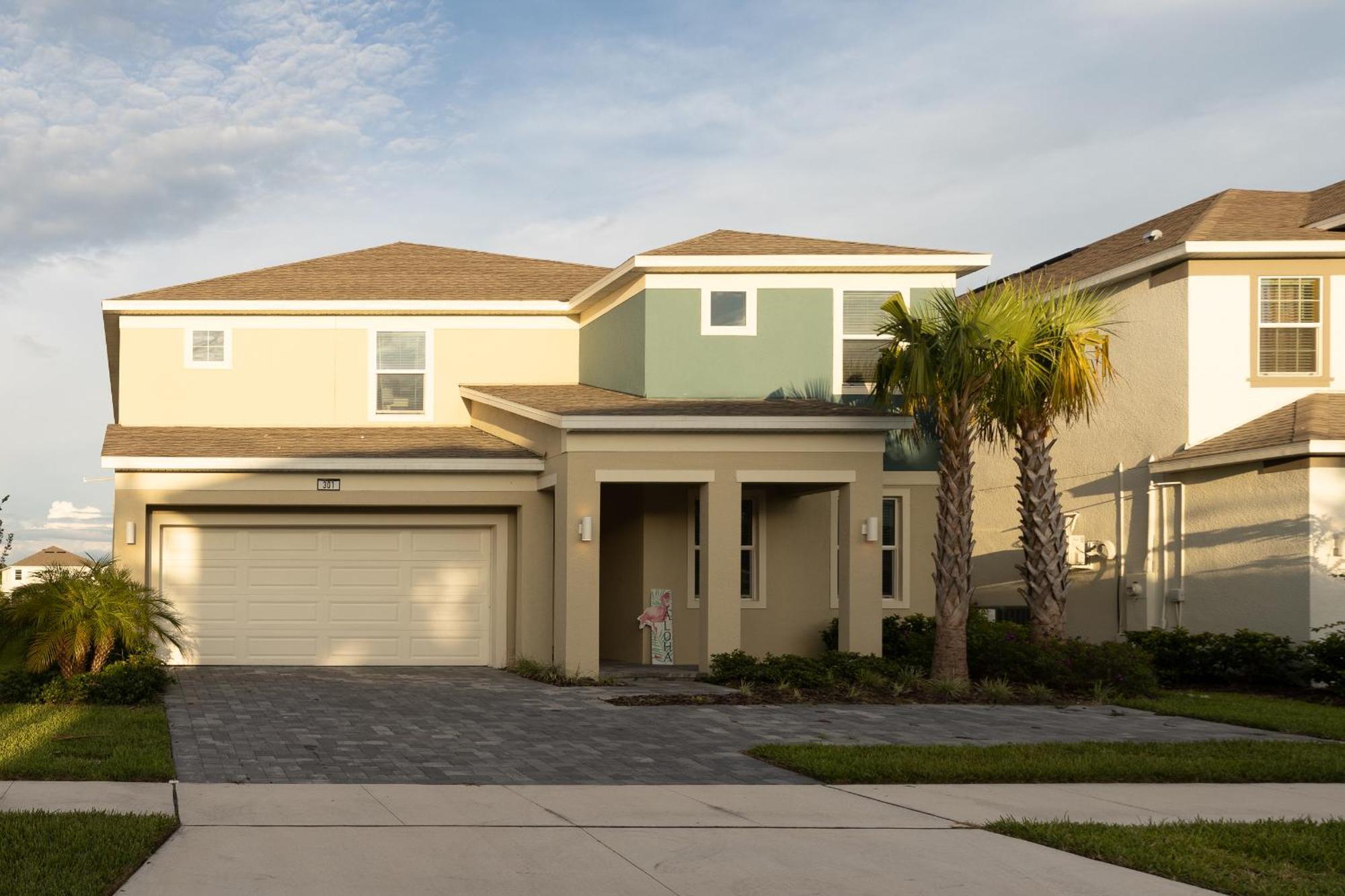 Waterfront Brand New Modern Luxury 8 Bedroom Pool House! Sleeps 16 Kissimmee Dış mekan fotoğraf