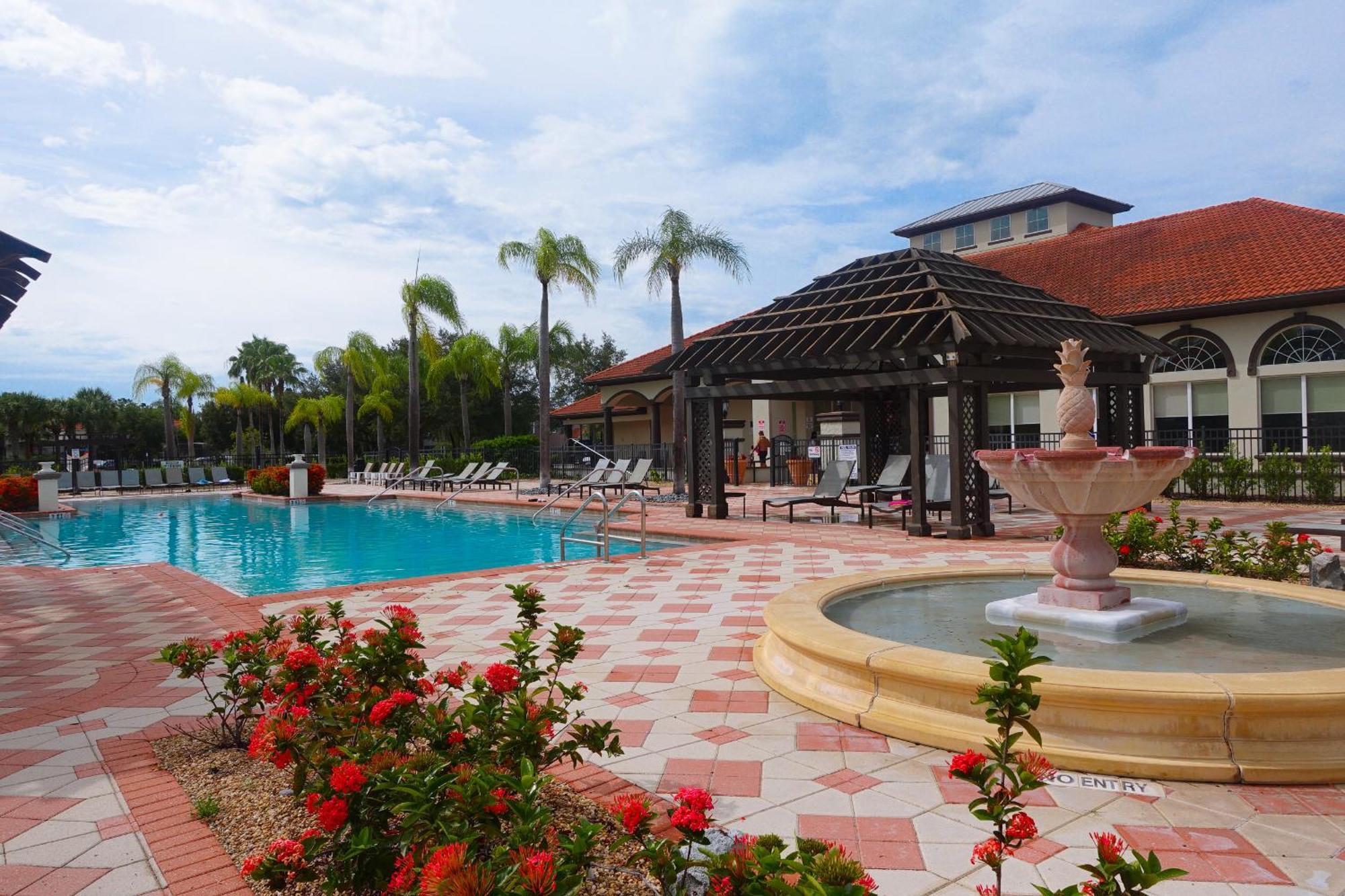 Waterfront Brand New Modern Luxury 8 Bedroom Pool House! Sleeps 16 Kissimmee Dış mekan fotoğraf