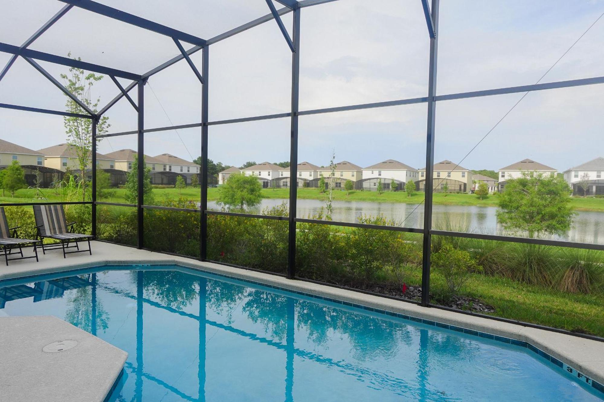 Waterfront Brand New Modern Luxury 8 Bedroom Pool House! Sleeps 16 Kissimmee Dış mekan fotoğraf